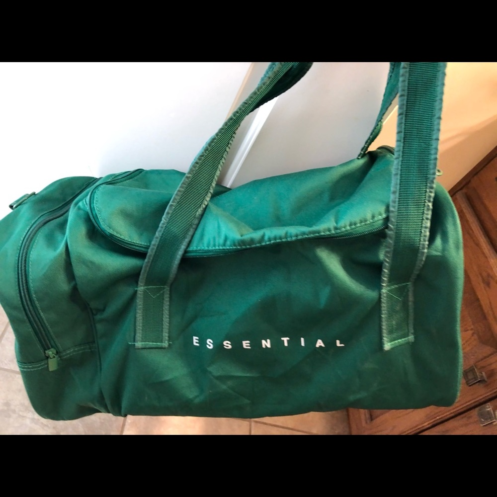 VINTAGE LACOSTE DUFFLE BAG